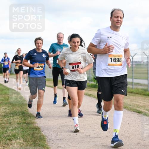 14.09.2025 - Airport Race Dr. Thomas Lammeyer http://msf.ph/oto/8873450 14.09.2025 12:18:11 Laufen 428, 910, 1698 meine-sportfotos.de