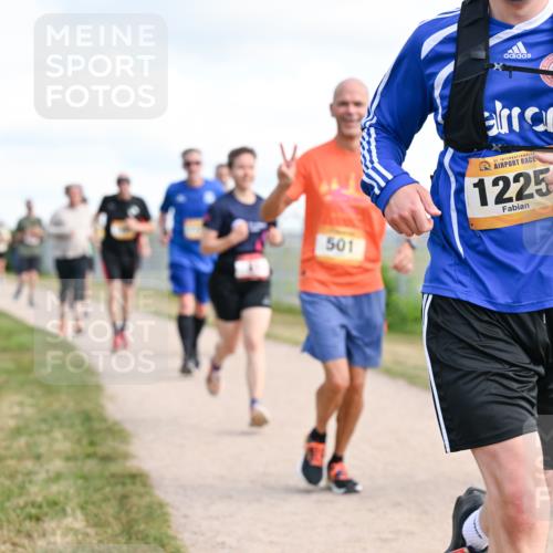 14.09.2025 - Airport Race Dr. Thomas Lammeyer http://msf.ph/oto/8873581 14.09.2025 12:18:18 Laufen 501, 42, 1225 meine-sportfotos.de