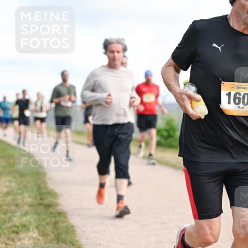 14.09.2025 - Airport Race Dr. Thomas Lammeyer http://msf.ph/oto/8873659 14.09.2025 12:18:23 Laufen 42, 1603 meine-sportfotos.de