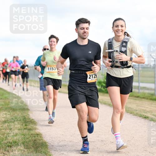 14.09.2025 - Airport Race Dr. Thomas Lammeyer http://msf.ph/oto/8873741 14.09.2025 12:18:28 Laufen 1153, 2129, 2 meine-sportfotos.de