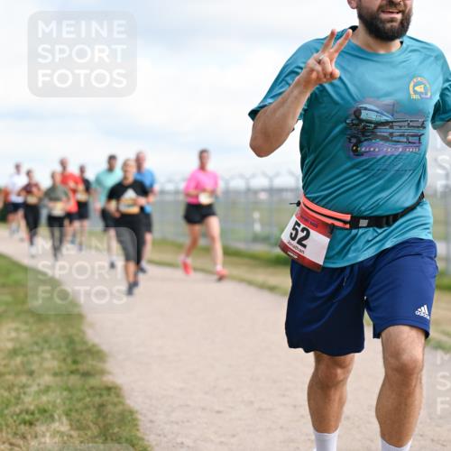 14.09.2025 - Airport Race Dr. Thomas Lammeyer http://msf.ph/oto/8873783 14.09.2025 12:18:31 Laufen 2021, 707, 800, 52 meine-sportfotos.de
