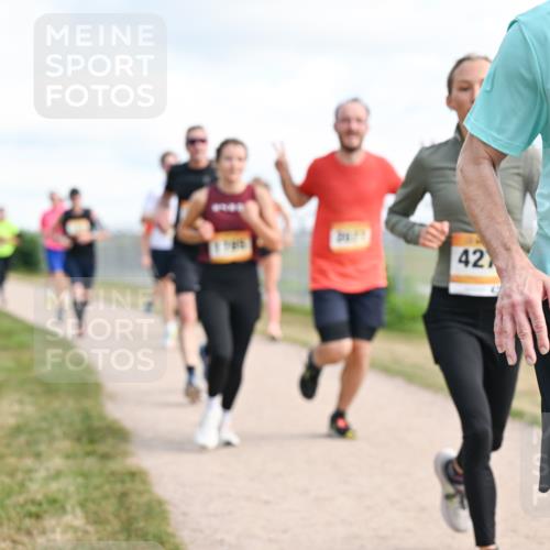 14.09.2025 - Airport Race Dr. Thomas Lammeyer http://msf.ph/oto/8873871 14.09.2025 12:18:36 Laufen 42, 42, 1559 meine-sportfotos.de