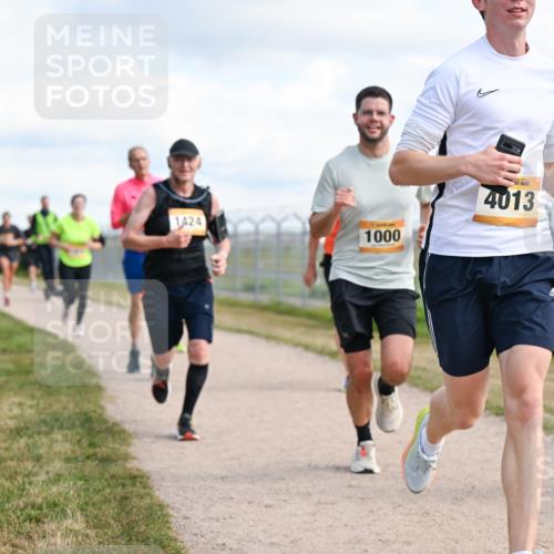 14.09.2025 - Airport Race Dr. Thomas Lammeyer http://msf.ph/oto/8873920 14.09.2025 12:18:39 Laufen 1424, 1000, 4013, 1253 meine-sportfotos.de