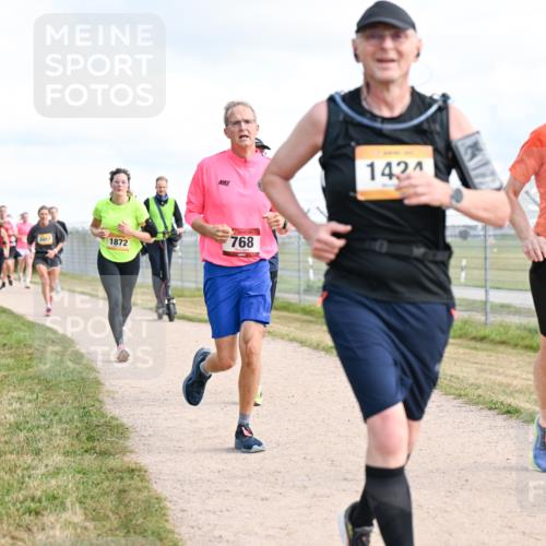 14.09.2025 - Airport Race Dr. Thomas Lammeyer http://msf.ph/oto/8873947 14.09.2025 12:18:41 Laufen 1424, 1872, 768, 1413 meine-sportfotos.de