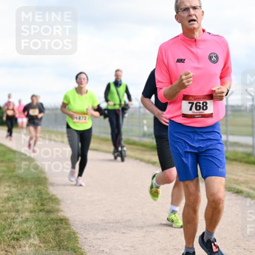 14.09.2025 - Airport Race Dr. Thomas Lammeyer http://msf.ph/oto/8873973 14.09.2025 12:18:42 Laufen 768 meine-sportfotos.de