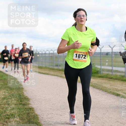 14.09.2025 - Airport Race Dr. Thomas Lammeyer http://msf.ph/oto/8874008 14.09.2025 12:18:44 Laufen 1872 meine-sportfotos.de