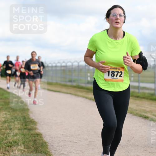 14.09.2025 - Airport Race Dr. Thomas Lammeyer http://msf.ph/oto/8874014 14.09.2025 12:18:44 Laufen 1872 meine-sportfotos.de