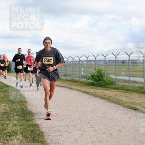 14.09.2025 - Airport Race Dr. Thomas Lammeyer http://msf.ph/oto/8874044 14.09.2025 12:18:46 Laufen 2057 meine-sportfotos.de