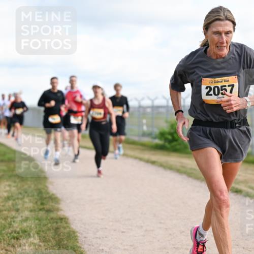 14.09.2025 - Airport Race Dr. Thomas Lammeyer http://msf.ph/oto/8874071 14.09.2025 12:18:47 Laufen 2057 meine-sportfotos.de