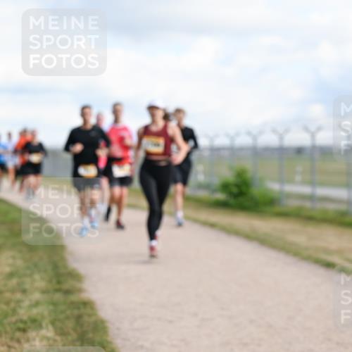 14.09.2025 - Airport Race Dr. Thomas Lammeyer http://msf.ph/oto/8874081 14.09.2025 12:18:48 Laufen  meine-sportfotos.de