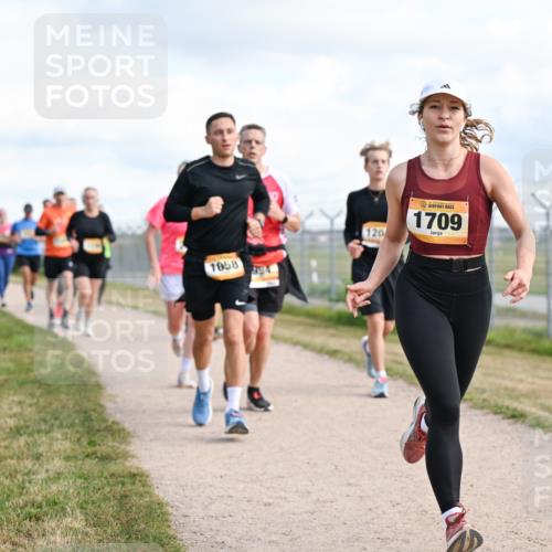 14.09.2025 - Airport Race Dr. Thomas Lammeyer http://msf.ph/oto/8874109 14.09.2025 12:18:49 Laufen 1058, 894, 120, 1709 meine-sportfotos.de