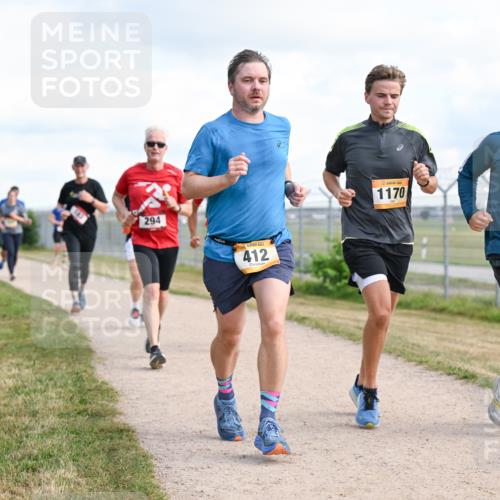14.09.2025 - Airport Race Dr. Thomas Lammeyer http://msf.ph/oto/8874289 14.09.2025 12:19:01 Laufen 294, 412, 1170, 1608, 160 meine-sportfotos.de