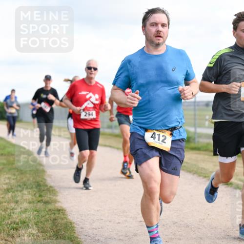 14.09.2025 - Airport Race Dr. Thomas Lammeyer http://msf.ph/oto/8874297 14.09.2025 12:19:01 Laufen 294, 412, 1170 meine-sportfotos.de