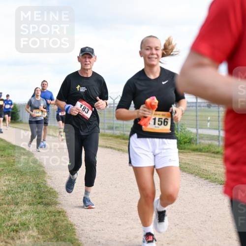14.09.2025 - Airport Race Dr. Thomas Lammeyer http://msf.ph/oto/8874340 14.09.2025 12:19:04 Laufen 1547, 183, 156 meine-sportfotos.de
