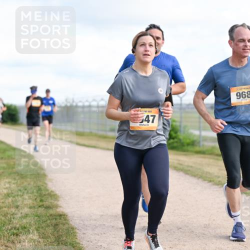 14.09.2025 - Airport Race Dr. Thomas Lammeyer http://msf.ph/oto/8874419 14.09.2025 12:19:08 Laufen 47, 968 meine-sportfotos.de