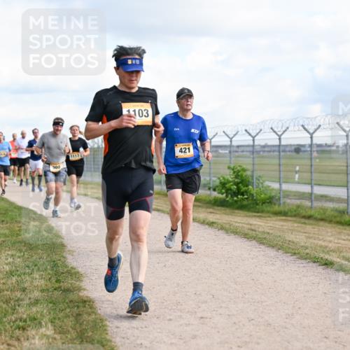 14.09.2025 - Airport Race Dr. Thomas Lammeyer http://msf.ph/oto/8874481 14.09.2025 12:19:12 Laufen 300, 1117, 1103, 421 meine-sportfotos.de