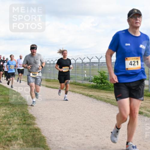 14.09.2025 - Airport Race Dr. Thomas Lammeyer http://msf.ph/oto/8874505 14.09.2025 12:19:14 Laufen 735, 1634, 300, 1117, 421 meine-sportfotos.de