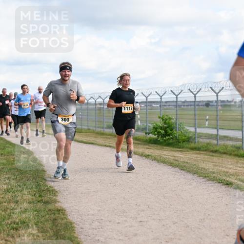14.09.2025 - Airport Race Dr. Thomas Lammeyer http://msf.ph/oto/8874516 14.09.2025 12:19:14 Laufen 1, 634, 735, 300, 1, 117, 42 meine-sportfotos.de