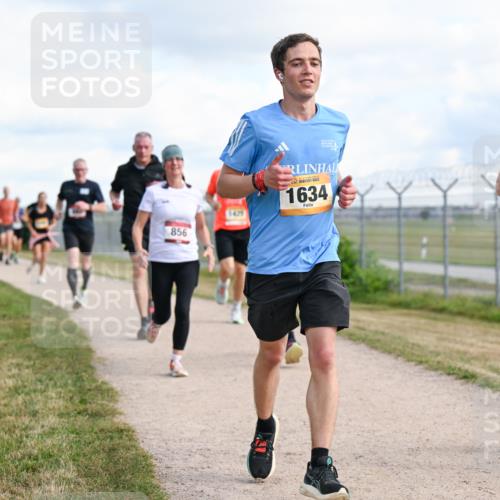 14.09.2025 - Airport Race Dr. Thomas Lammeyer http://msf.ph/oto/8874600 14.09.2025 12:19:19 Laufen 856, 149, 1634, 494, 16 meine-sportfotos.de