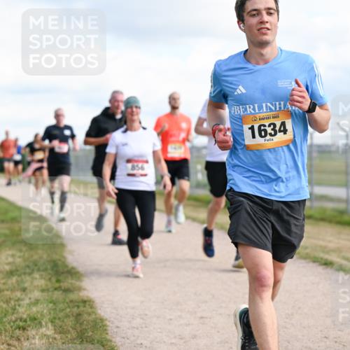 14.09.2025 - Airport Race Dr. Thomas Lammeyer http://msf.ph/oto/8874606 14.09.2025 12:19:20 Laufen 856, 1634 meine-sportfotos.de