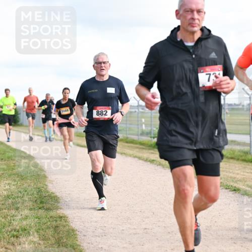 14.09.2025 - Airport Race Dr. Thomas Lammeyer http://msf.ph/oto/8874648 14.09.2025 12:19:23 Laufen 2088, 882, 73, 1425, 1425 meine-sportfotos.de