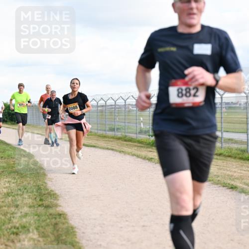 14.09.2025 - Airport Race Dr. Thomas Lammeyer http://msf.ph/oto/8874672 14.09.2025 12:19:24 Laufen 2088, 882 meine-sportfotos.de