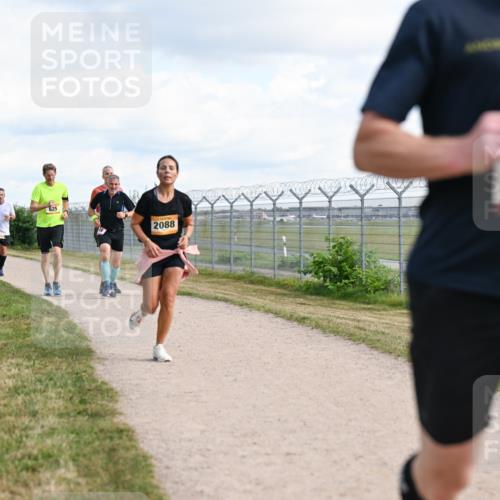 14.09.2025 - Airport Race Dr. Thomas Lammeyer http://msf.ph/oto/8874681 14.09.2025 12:19:24 Laufen 625, 2088, 882 meine-sportfotos.de