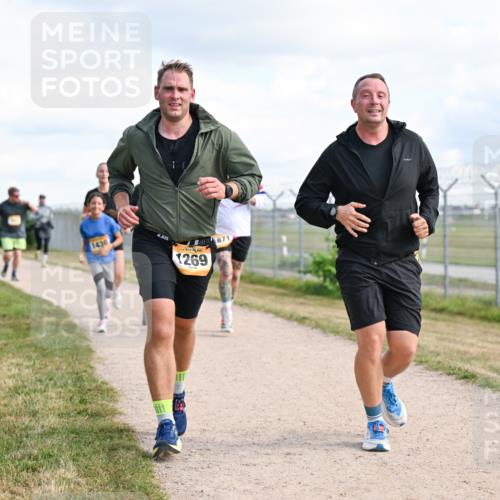 14.09.2025 - Airport Race Dr. Thomas Lammeyer http://msf.ph/oto/8874853 14.09.2025 12:19:34 Laufen 1430, 00871, 1269 meine-sportfotos.de