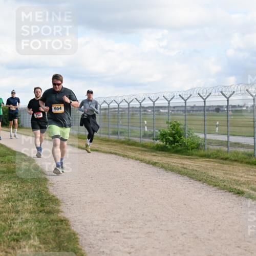 14.09.2025 - Airport Race Dr. Thomas Lammeyer http://msf.ph/oto/8874940 14.09.2025 12:19:39 Laufen 752, 654 meine-sportfotos.de