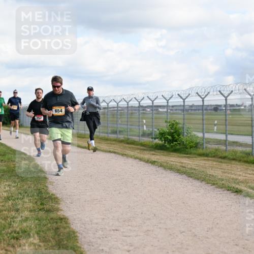 14.09.2025 - Airport Race Dr. Thomas Lammeyer http://msf.ph/oto/8874943 14.09.2025 12:19:40 Laufen 752, 654 meine-sportfotos.de