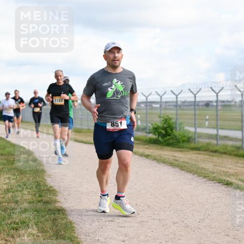 14.09.2025 - Airport Race Dr. Thomas Lammeyer http://msf.ph/oto/8875080 14.09.2025 12:19:50 Laufen 1152, 851, 361 meine-sportfotos.de