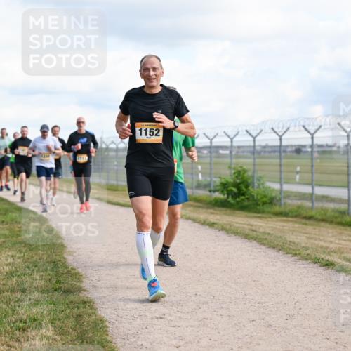 14.09.2025 - Airport Race Dr. Thomas Lammeyer http://msf.ph/oto/8875117 14.09.2025 12:19:52 Laufen 1230, 1152 meine-sportfotos.de