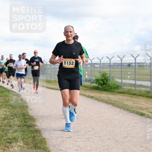 14.09.2025 - Airport Race Dr. Thomas Lammeyer http://msf.ph/oto/8875119 14.09.2025 12:19:52 Laufen 2111, 1152 meine-sportfotos.de
