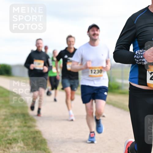 14.09.2025 - Airport Race Dr. Thomas Lammeyer http://msf.ph/oto/8875168 14.09.2025 12:19:57 Laufen 1230, 42, 2111 meine-sportfotos.de