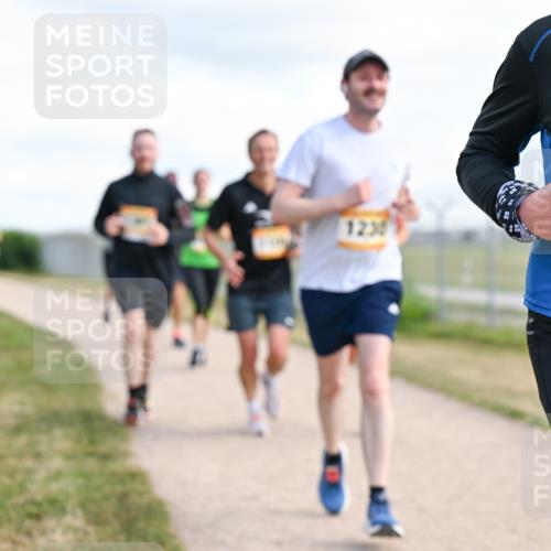 14.09.2025 - Airport Race Dr. Thomas Lammeyer http://msf.ph/oto/8875170 14.09.2025 12:19:57 Laufen 1230, 2111 meine-sportfotos.de