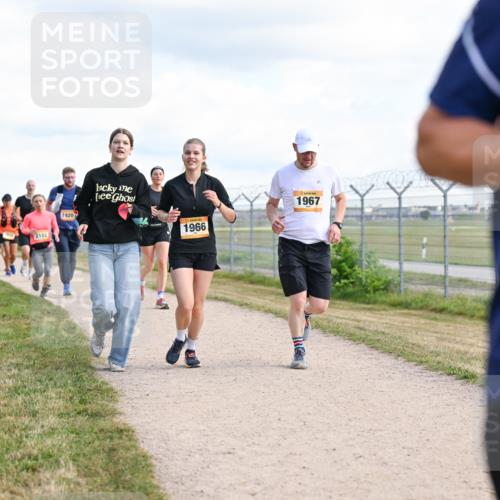 14.09.2025 - Airport Race Dr. Thomas Lammeyer http://msf.ph/oto/8875488 14.09.2025 12:20:19 Laufen 2102, 1920, 1967, 1966 meine-sportfotos.de