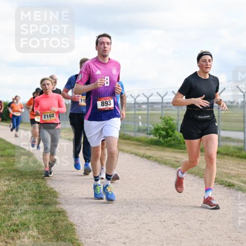 14.09.2025 - Airport Race Dr. Thomas Lammeyer http://msf.ph/oto/8875550 14.09.2025 12:20:23 Laufen 2102, 19, 893 meine-sportfotos.de