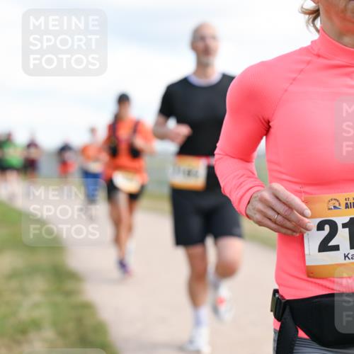 14.09.2025 - Airport Race Dr. Thomas Lammeyer http://msf.ph/oto/8875605 14.09.2025 12:20:26 Laufen 42, 2102 meine-sportfotos.de