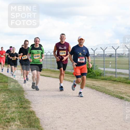 14.09.2025 - Airport Race Dr. Thomas Lammeyer http://msf.ph/oto/8875698 14.09.2025 12:20:32 Laufen 419, 4182, 1378, 899 meine-sportfotos.de