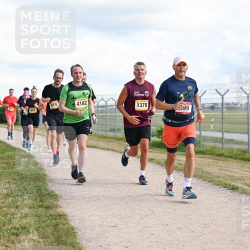 14.09.2025 - Airport Race Dr. Thomas Lammeyer http://msf.ph/oto/8875710 14.09.2025 12:20:32 Laufen 15, 652, 419, 4, 182, 1, 378, 99 meine-sportfotos.de