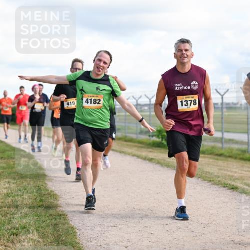 14.09.2025 - Airport Race Dr. Thomas Lammeyer http://msf.ph/oto/8875734 14.09.2025 12:20:33 Laufen 419, 4182, 1378, 899 meine-sportfotos.de