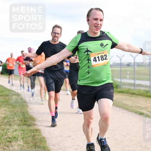 14.09.2025 - Airport Race Dr. Thomas Lammeyer http://msf.ph/oto/8875754 14.09.2025 12:20:34 Laufen 4182 meine-sportfotos.de