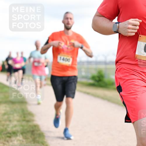 14.09.2025 - Airport Race Dr. Thomas Lammeyer http://msf.ph/oto/8875872 14.09.2025 12:20:41 Laufen 1400, 42, 631 meine-sportfotos.de