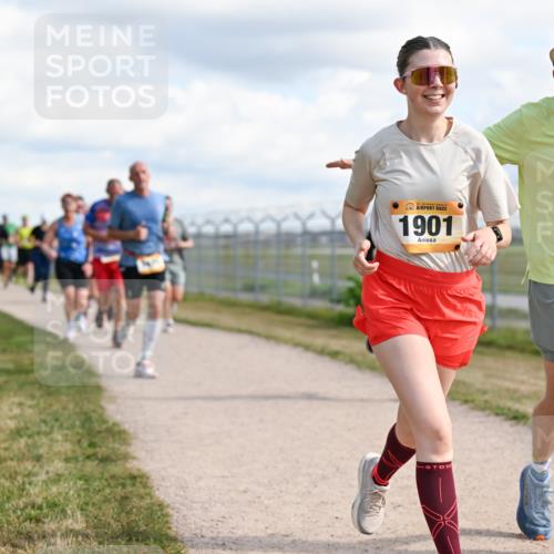 14.09.2025 - Airport Race Dr. Thomas Lammeyer http://msf.ph/oto/8876023 14.09.2025 12:20:49 Laufen 1901, 2160 meine-sportfotos.de