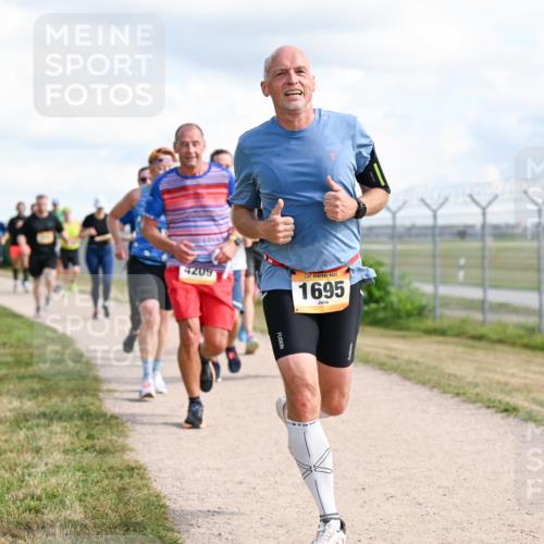 14.09.2025 - Airport Race Dr. Thomas Lammeyer http://msf.ph/oto/8876066 14.09.2025 12:20:52 Laufen 4209, 1695 meine-sportfotos.de