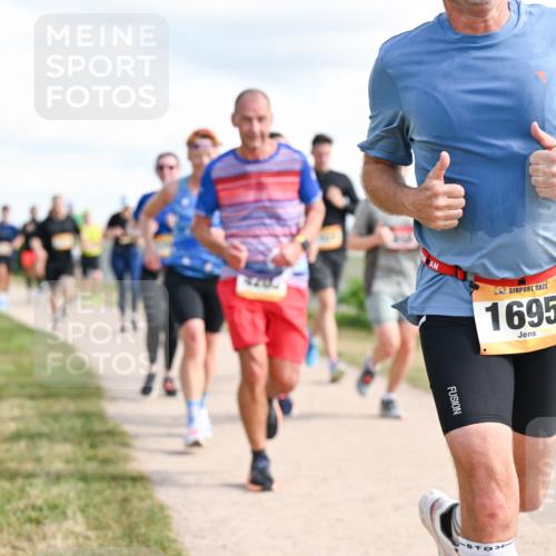 14.09.2025 - Airport Race Dr. Thomas Lammeyer http://msf.ph/oto/8876076 14.09.2025 12:20:53 Laufen 4200, 1695 meine-sportfotos.de