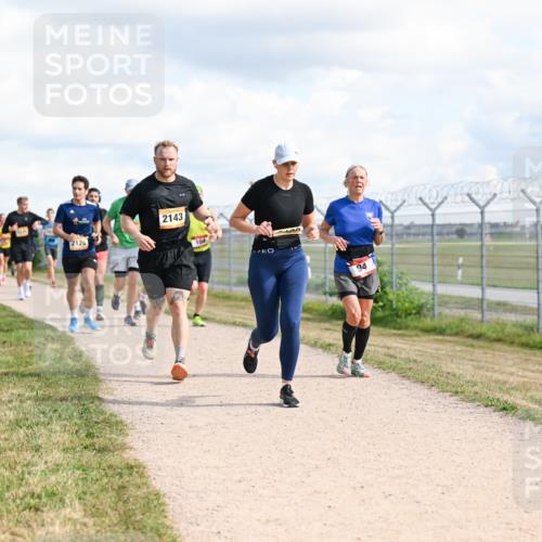 14.09.2025 - Airport Race Dr. Thomas Lammeyer http://msf.ph/oto/8876128 14.09.2025 12:20:56 Laufen 2126, 2143, 104, 94 meine-sportfotos.de