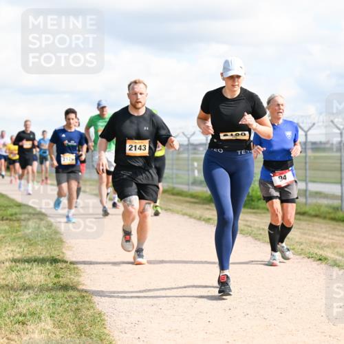 14.09.2025 - Airport Race Dr. Thomas Lammeyer http://msf.ph/oto/8876146 14.09.2025 12:20:57 Laufen 100, 2143, 212, 94 meine-sportfotos.de