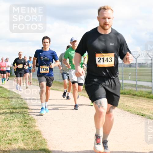 14.09.2025 - Airport Race Dr. Thomas Lammeyer http://msf.ph/oto/8876166 14.09.2025 12:20:58 Laufen 2143, 1530, 2126 meine-sportfotos.de