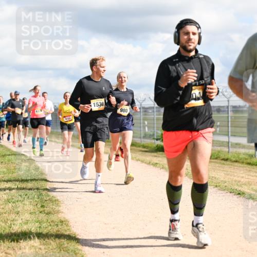 14.09.2025 - Airport Race Dr. Thomas Lammeyer http://msf.ph/oto/8876222 14.09.2025 12:21:02 Laufen 4226, 840, 1530, 980, 1080 meine-sportfotos.de